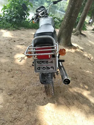 Honda 1989 Silver