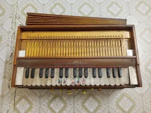 হারমোনিয়াম বিক্রয় হবে