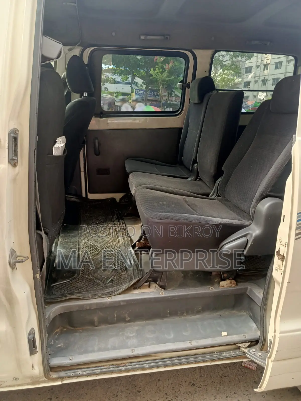 Toyota Noah 2006 White