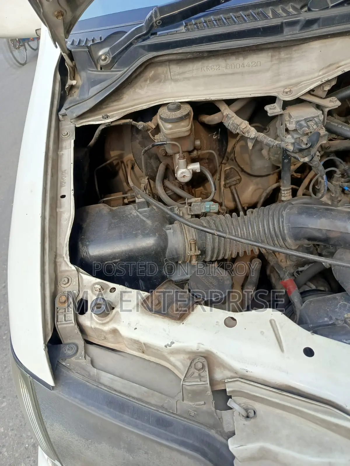 Toyota Noah 2006 White