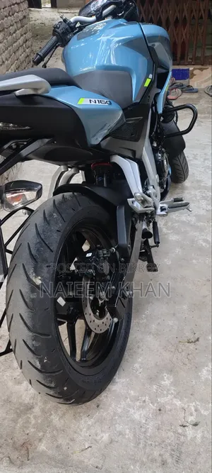 Bajaj Pulsar N160 2025