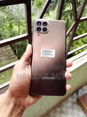 Samsung Galaxy M33 128 GB Purple