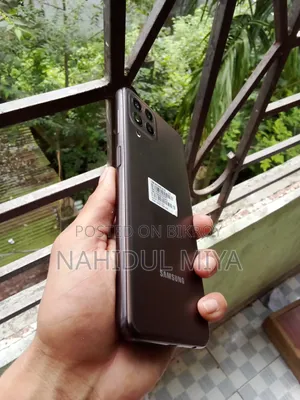 Samsung Galaxy M33 128 GB Purple