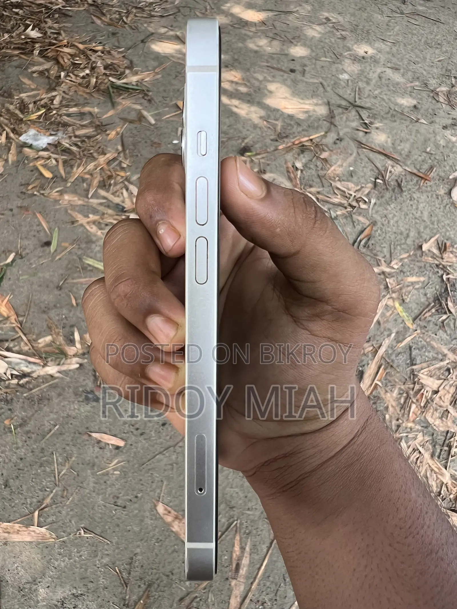 Apple iPhone 13 128 GB White