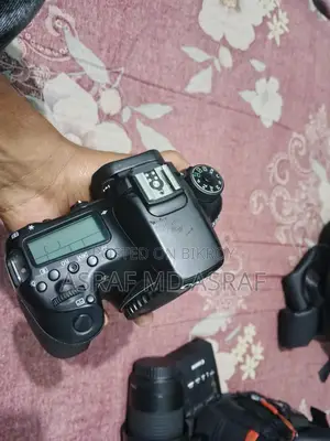 ক্যামেরা টি বিক্রি হবে সব আছে