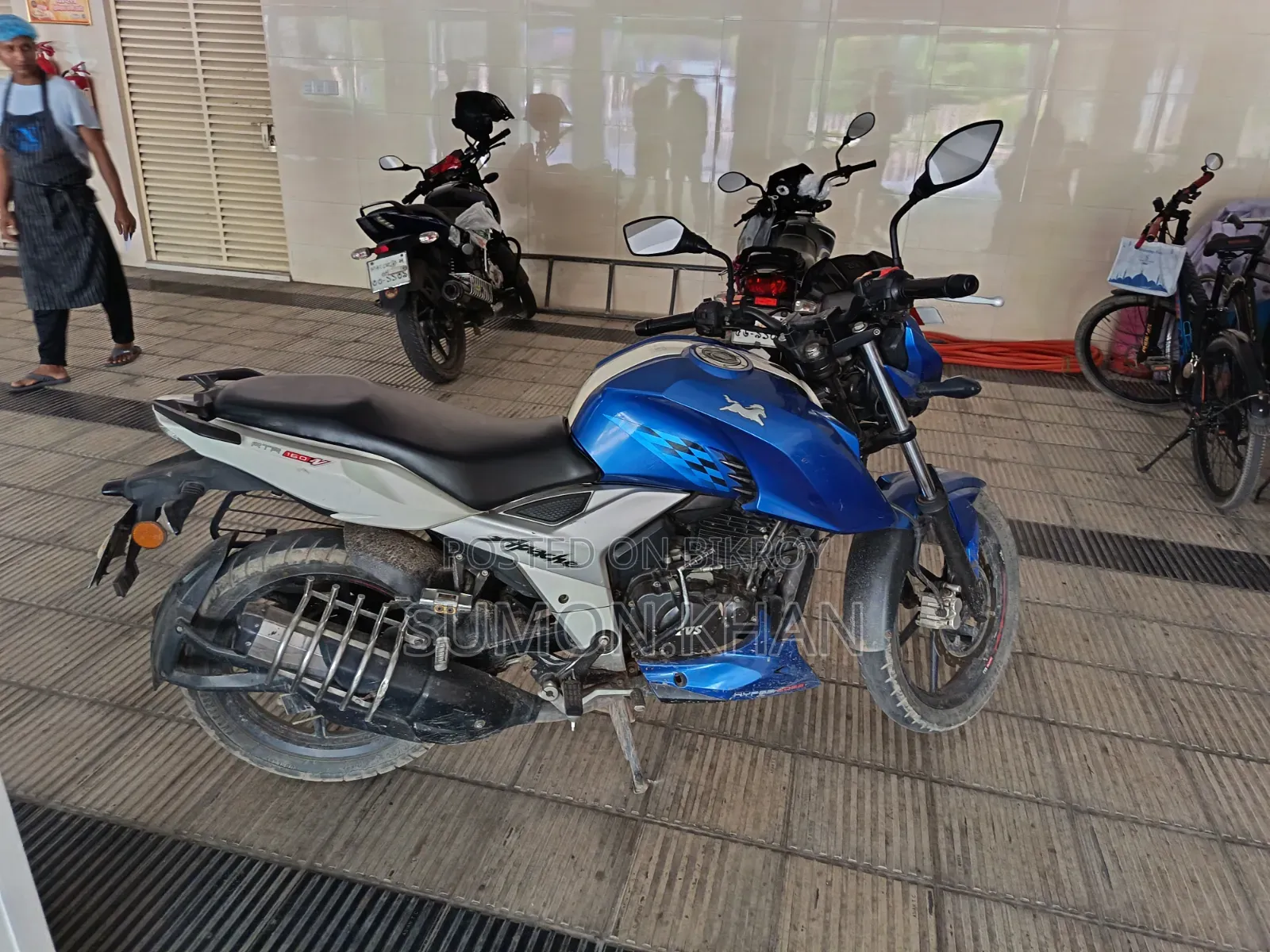 TVS Apache 160 4V 2020 Blue