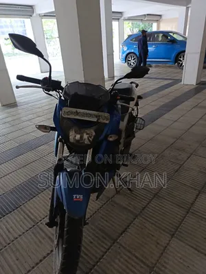 TVS Apache 160 4V 2020 Blue