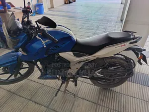 TVS Apache 160 4V 2020 Blue