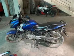 Bajaj Pulsar 150 2015 Blue