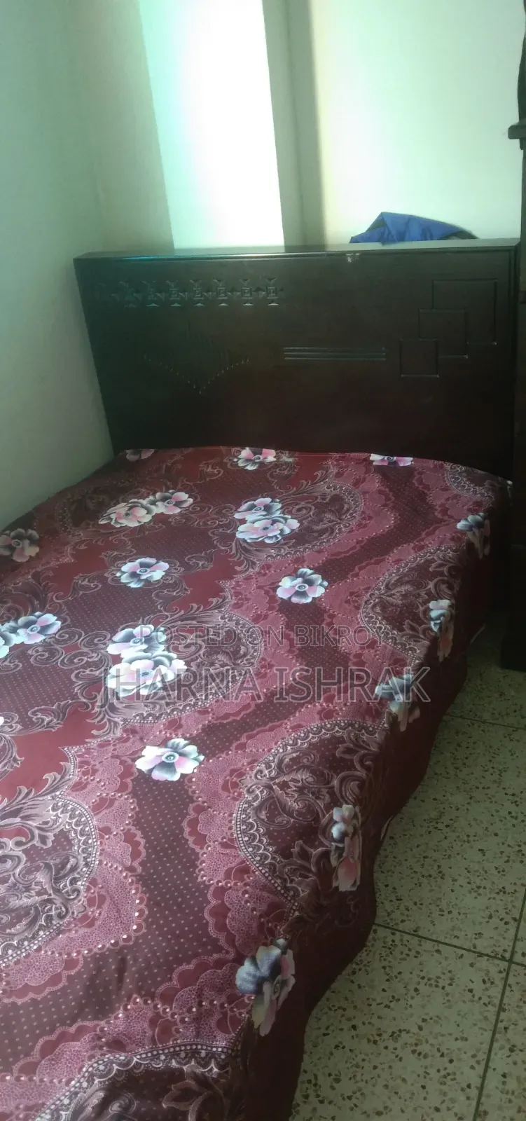 Bed 4 X 7 Size. Full Fresh.