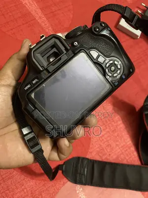 Canon 600d With 50mm Prime and 55-250mm Zoom Lens With Neweer Flash