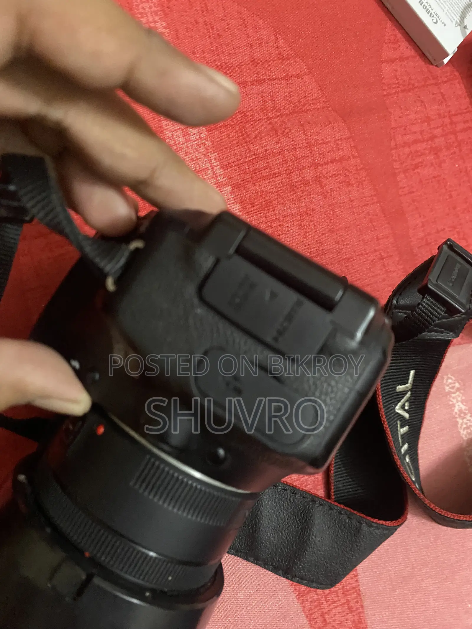 Canon 600d With 50mm Prime and 55-250mm Zoom Lens With Neweer Flash
