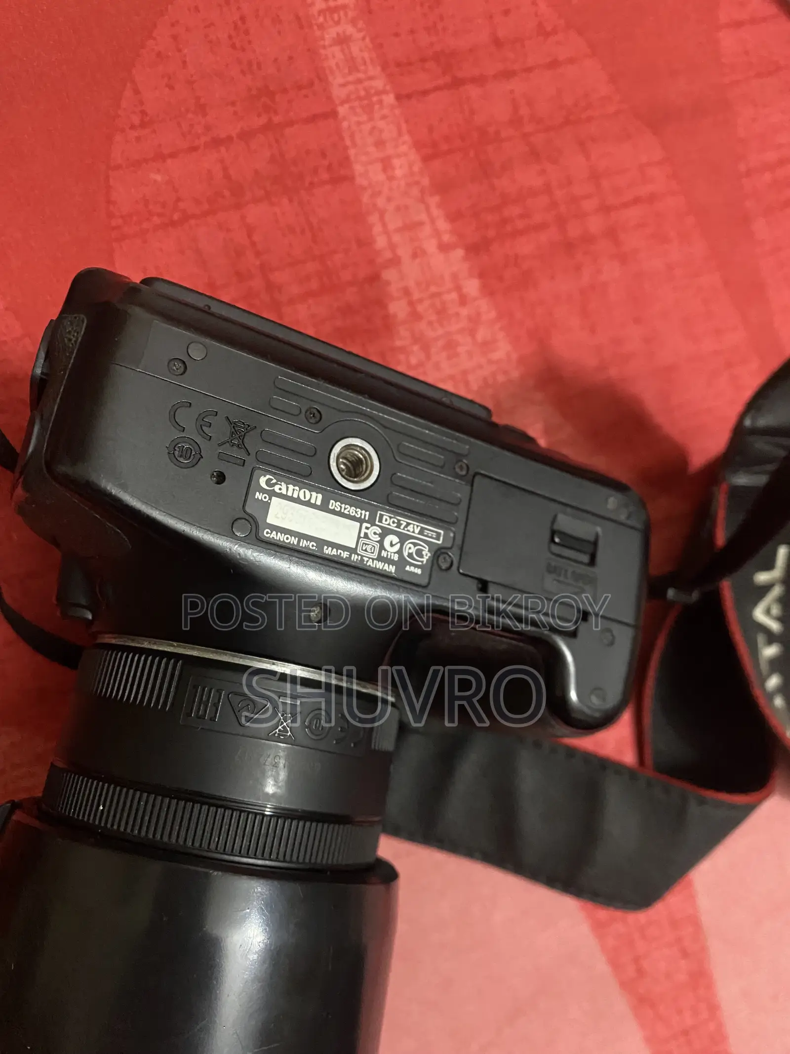 Canon 600d With 50mm Prime and 55-250mm Zoom Lens With Neweer Flash
