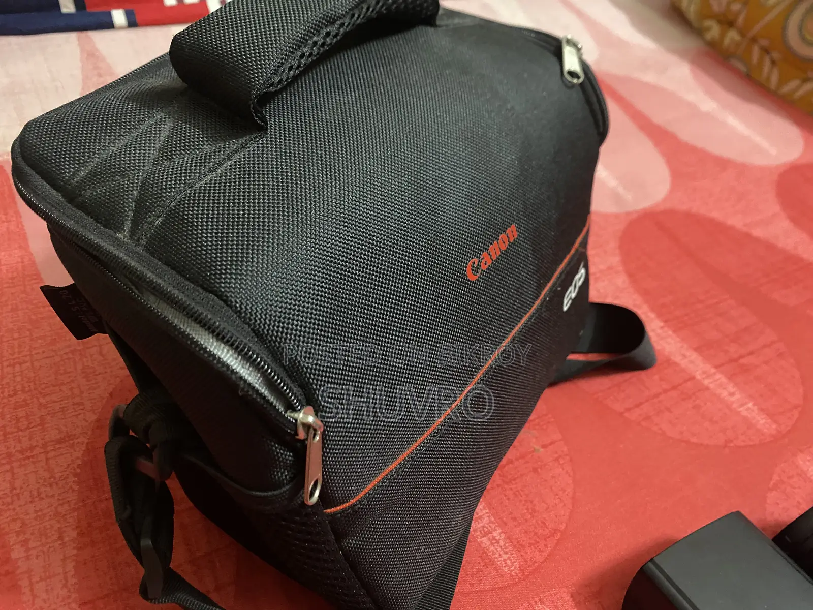 Canon 600d With 50mm Prime and 55-250mm Zoom Lens With Neweer Flash