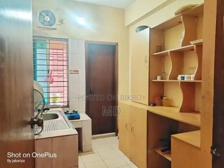 উপশহরে ফার্নিচারসহ ৩ বেডরুমের অ্যাপার্টমেন্ট ভাড়ার জন্য
