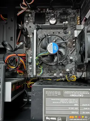 Desktop Computer Gigabyte 4GB Intel Core i3 SSD 128GB