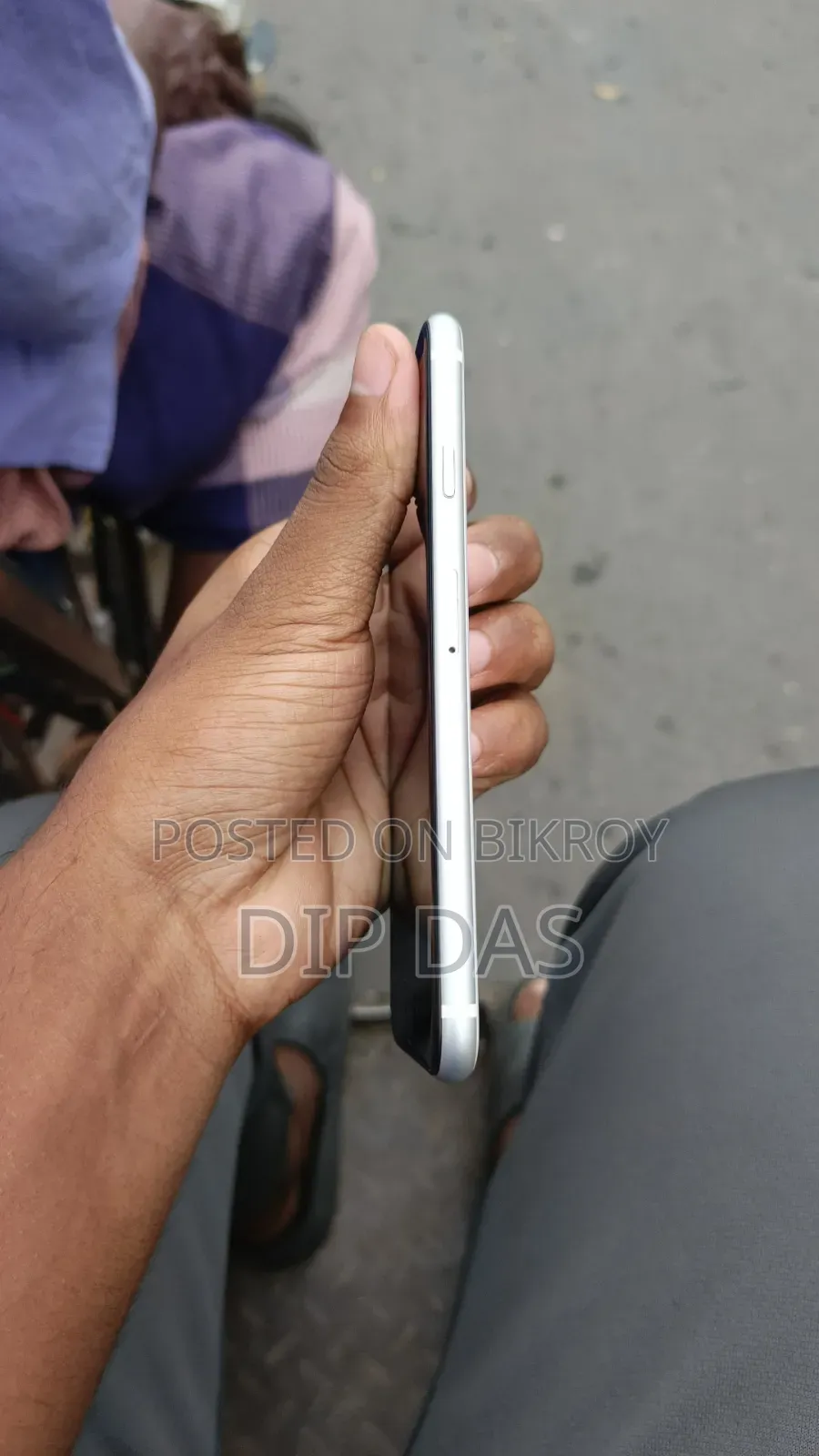 Apple iPhone SE 64 GB White