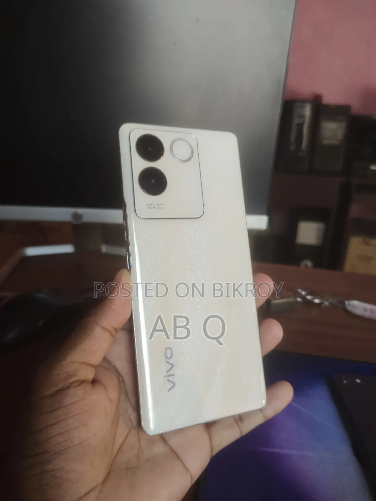 Vivo T2 (India) 128 GB Silver