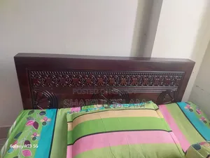 সেমি ডাবল বেড