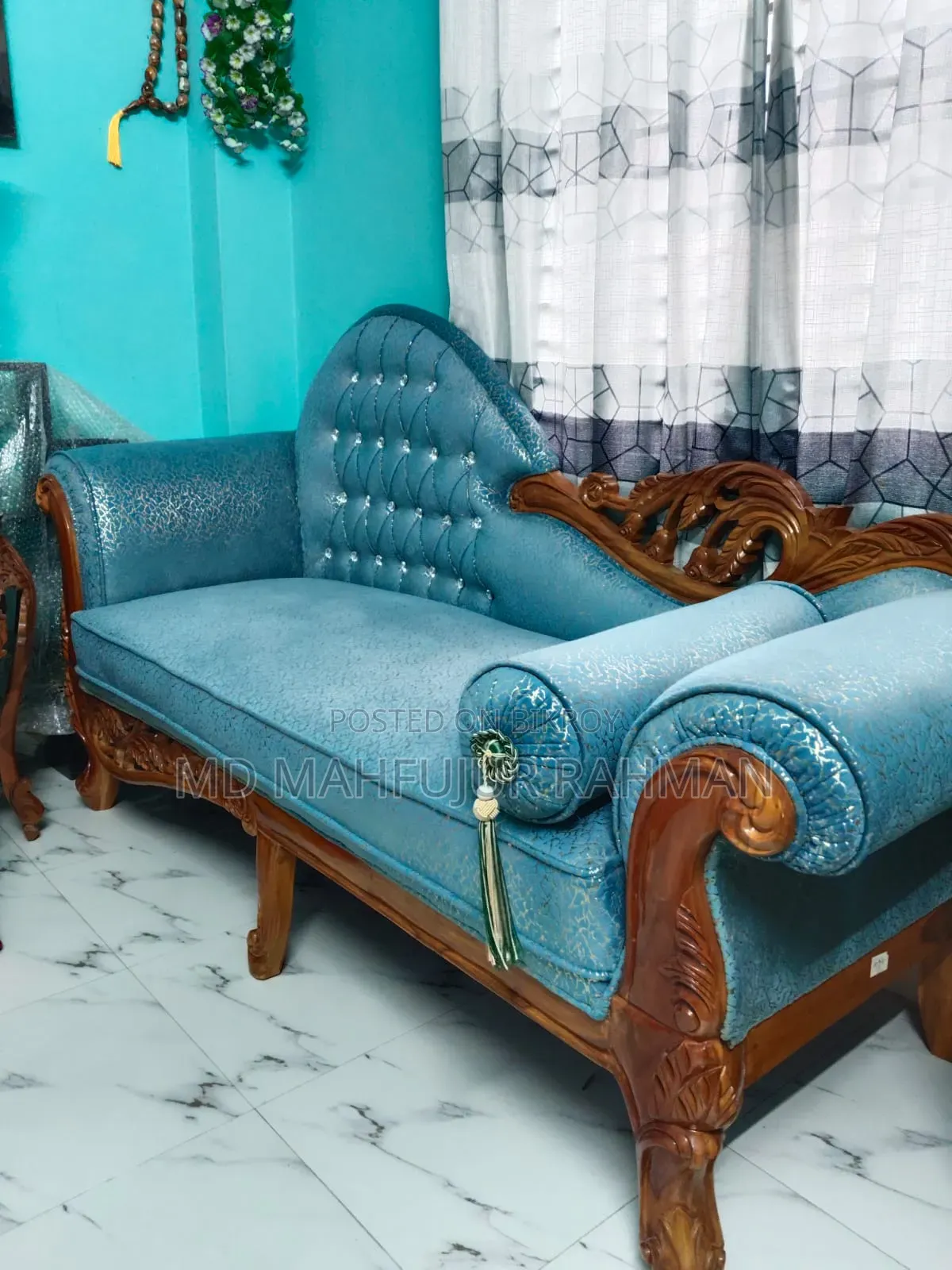 Divan Sofa (Teak Wood)