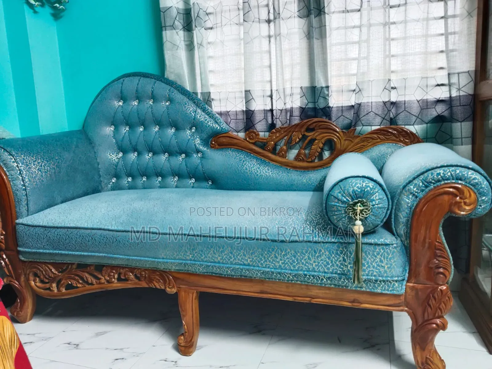Divan Sofa (Teak Wood)