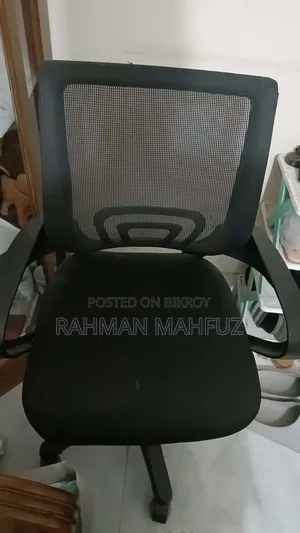 Executive Chair (Akhter Furniture)