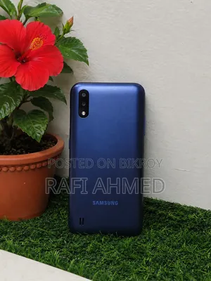 Samsung Galaxy M01 32 GB Blue