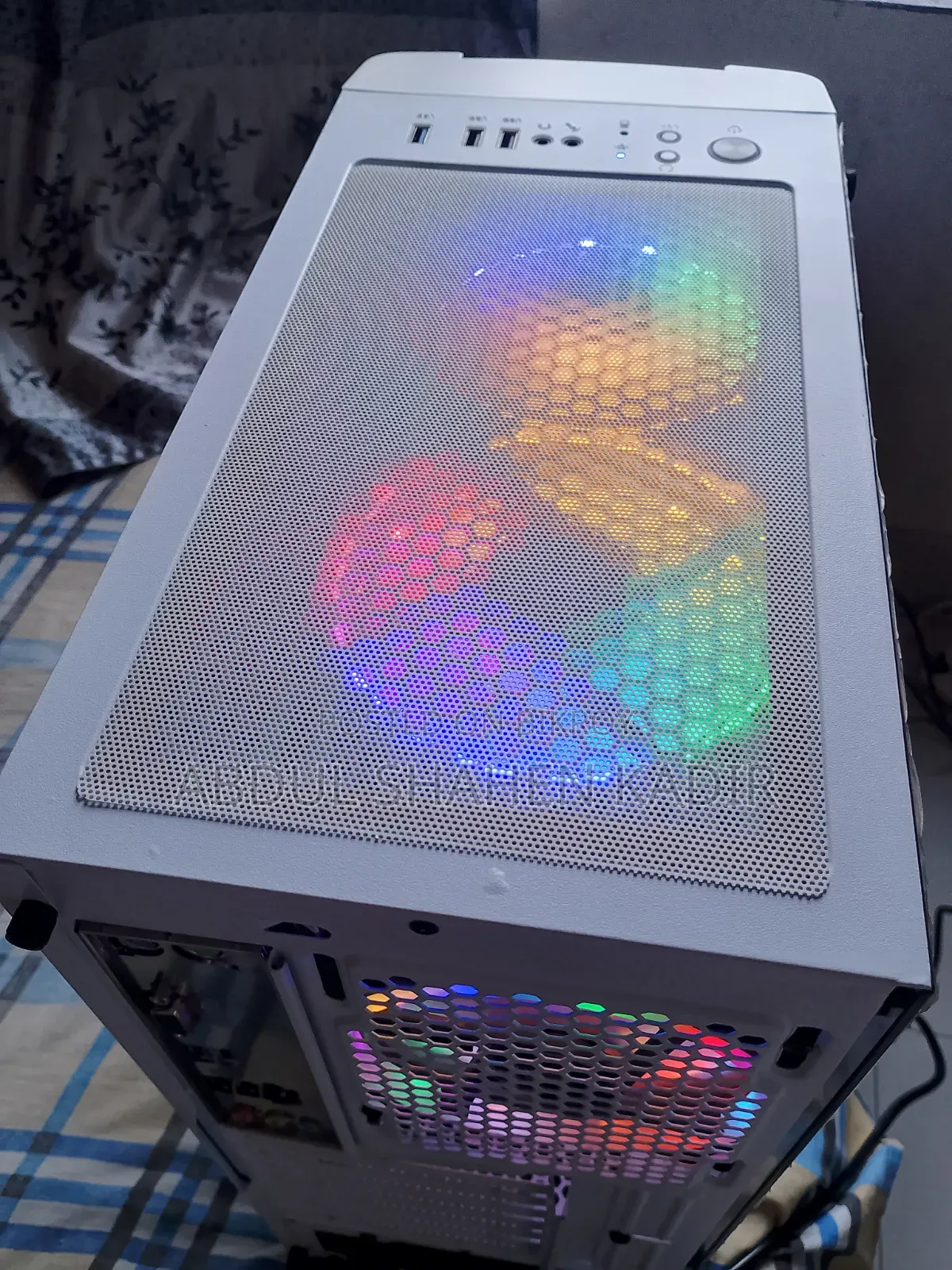 Desktop Computer Gigabyte 4GB Intel Core I7 SSD 128GB