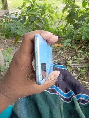 Vivo Y21 64 GB