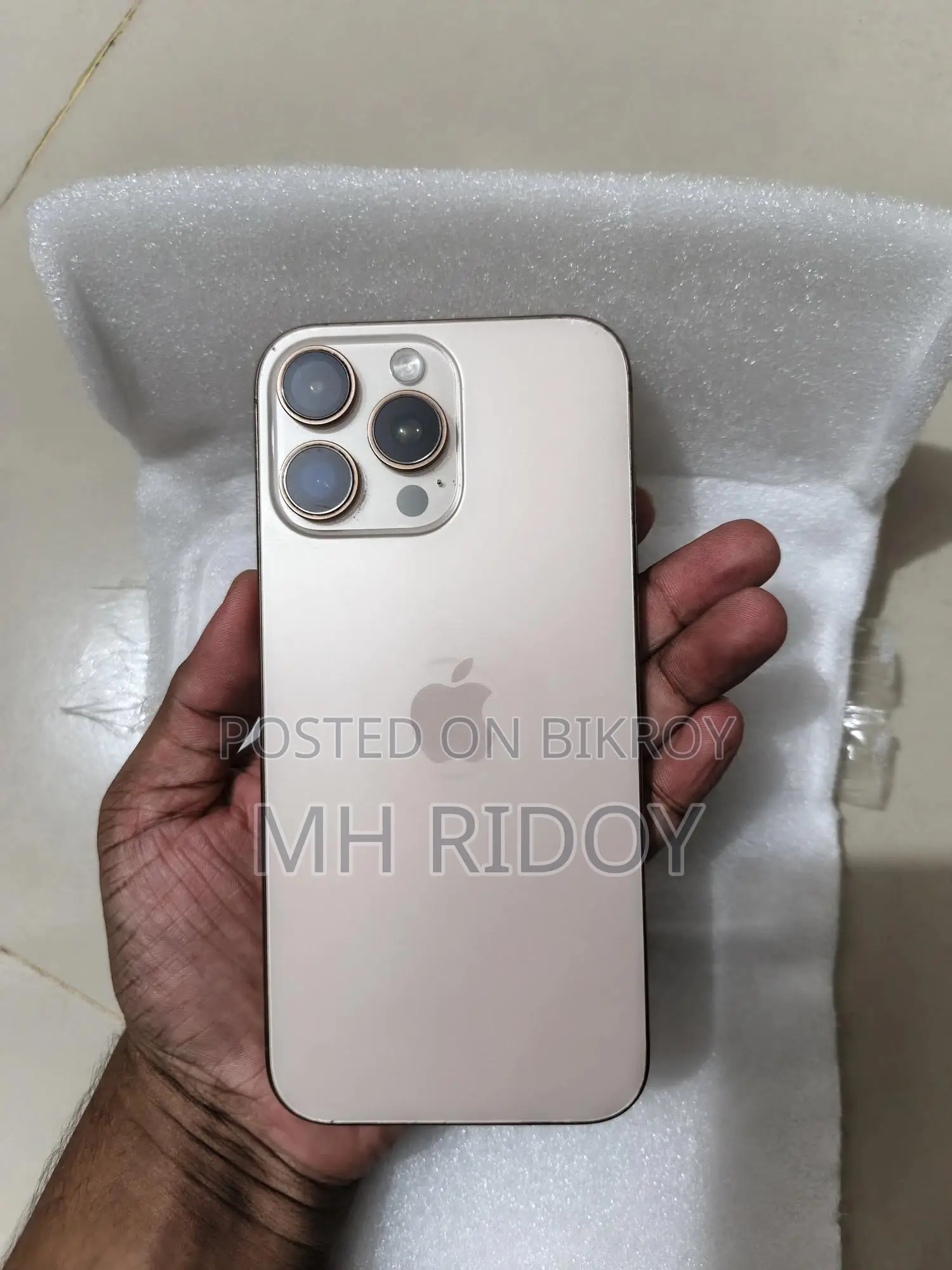 Apple iPhone 16 Pro Max 256 GB Gold