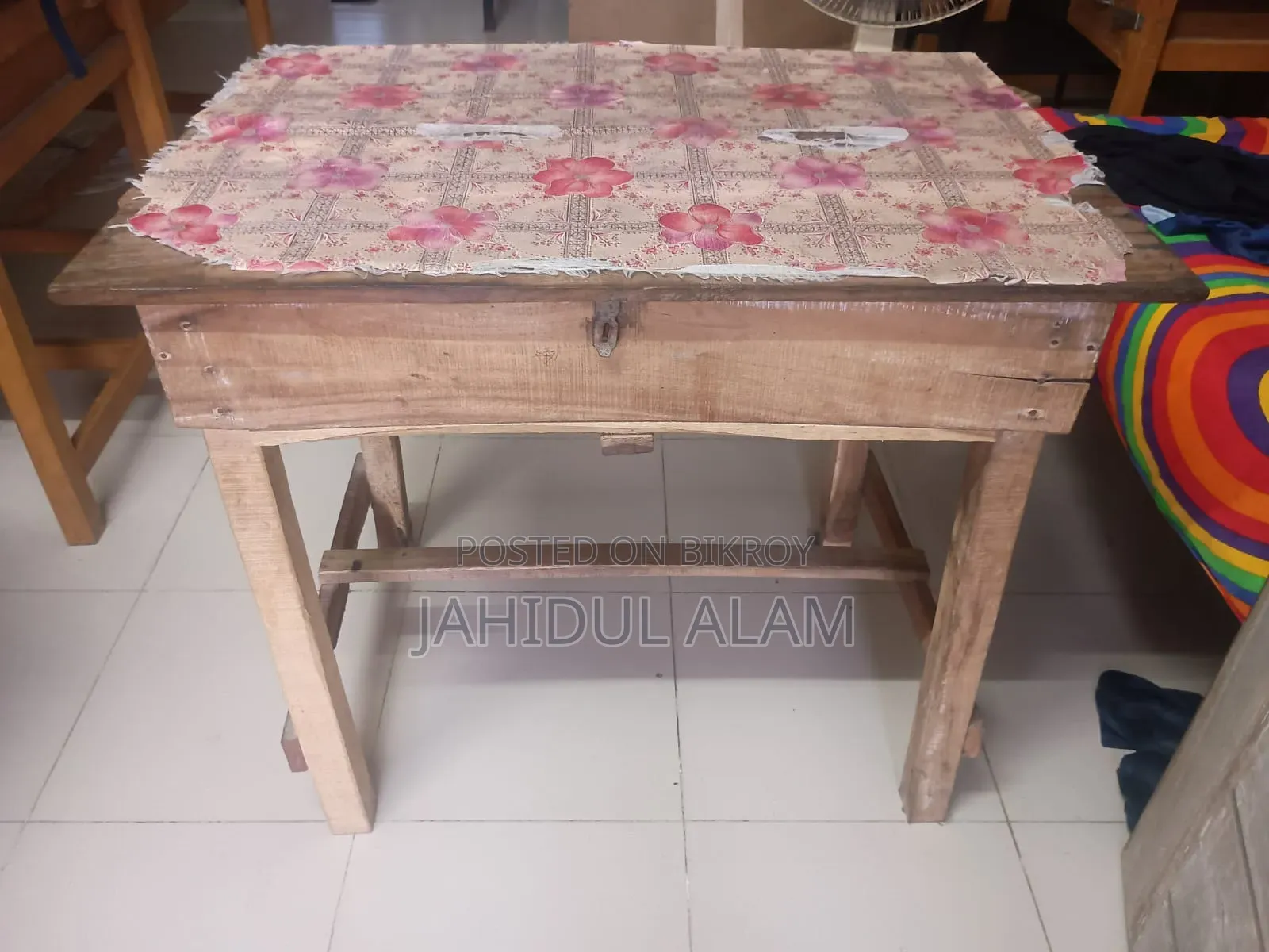 Box Table