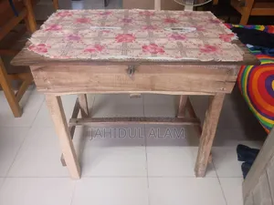 Box Table