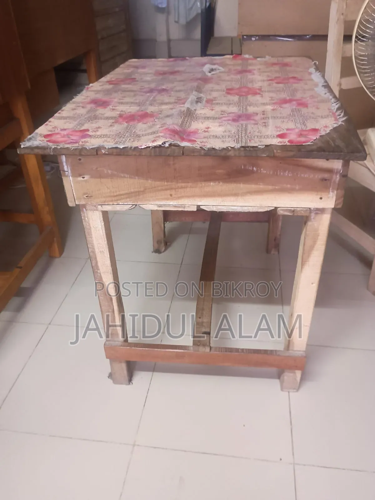 Box Table