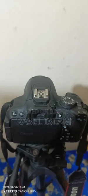 Canon 700D Camera Autofocus Touchscreen