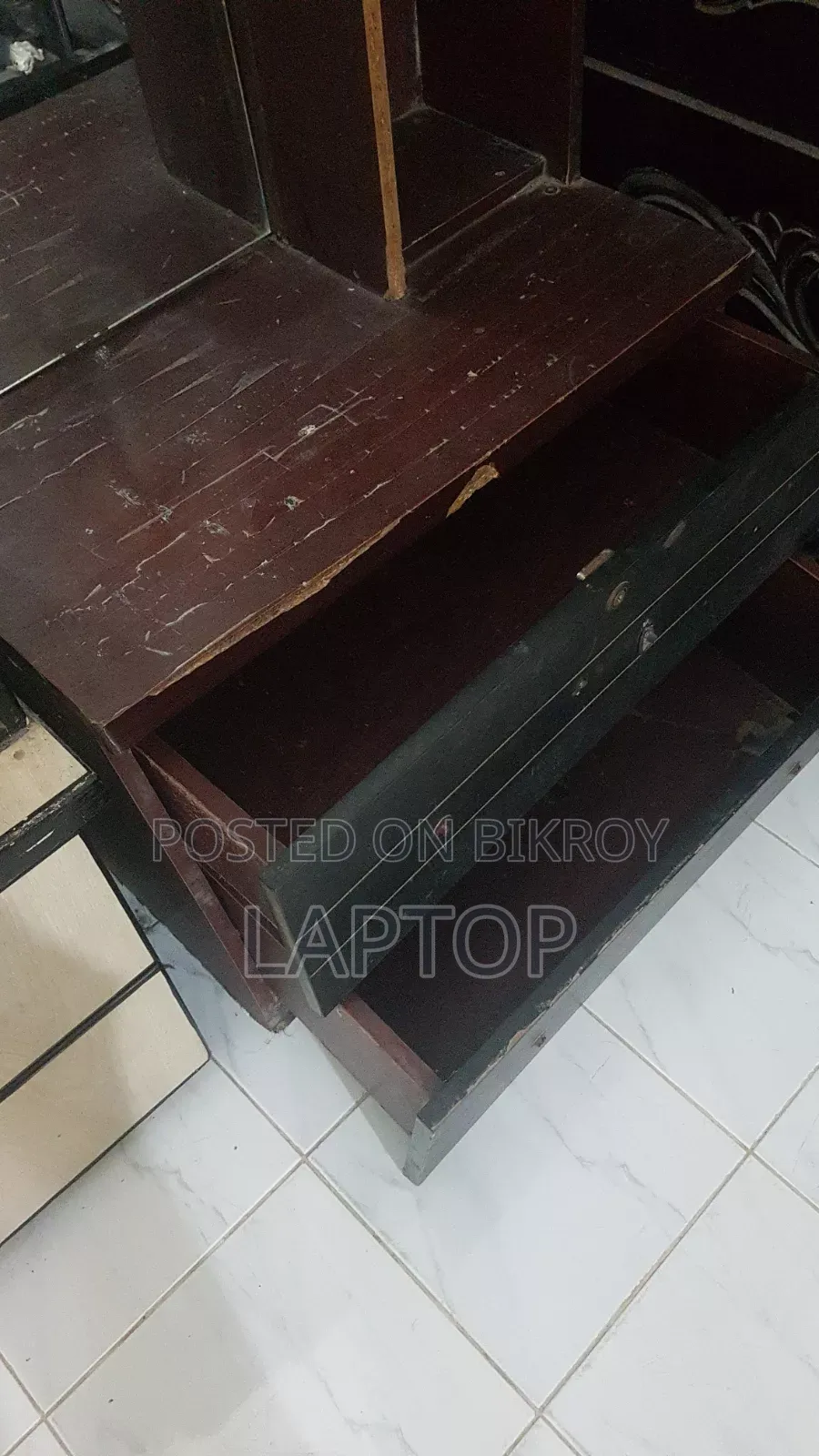 সেকেন্ড হ্যান্ড এমডিএফ বোর্ড ড্রেসিং টেবিল