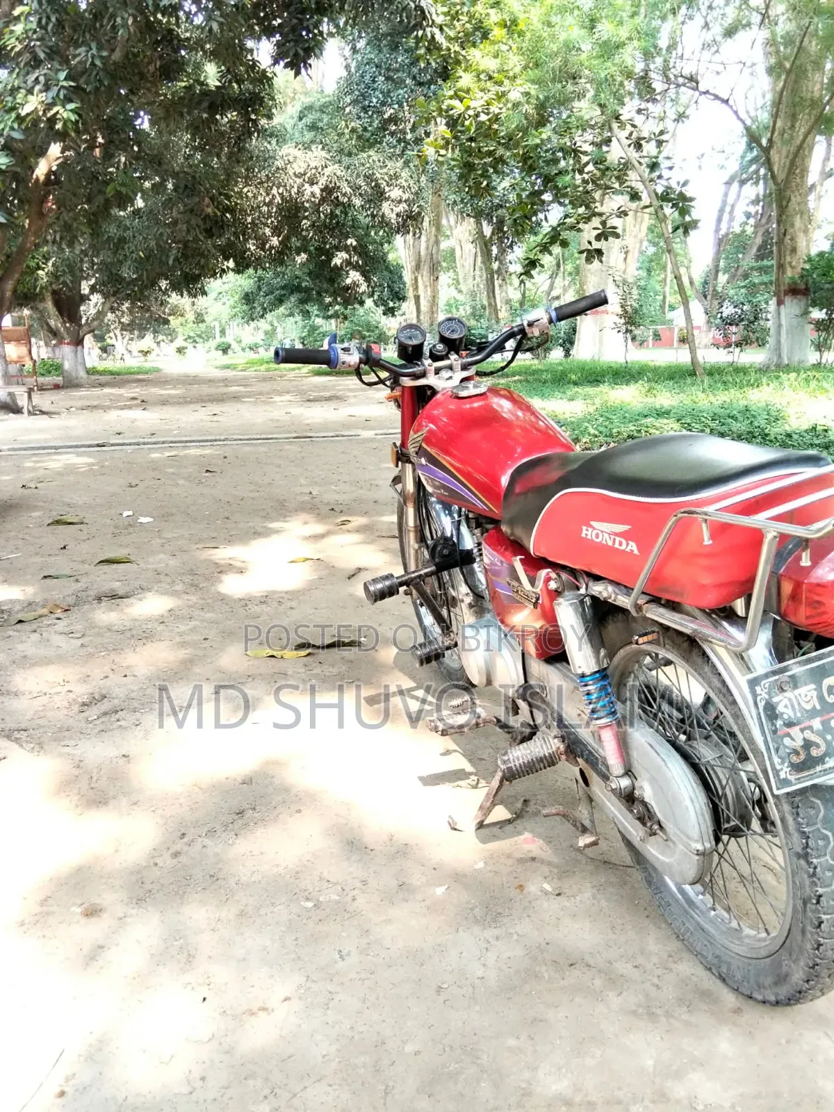 Honda 2007 Red