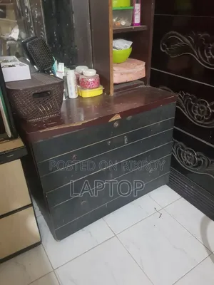 সেকেন্ড হ্যান্ড এমডিএফ বোর্ড ড্রেসিং টেবিল