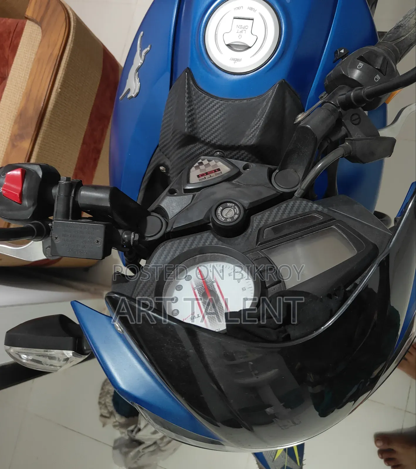 TVS Apache RTR 160 2V ABS 2025 Blue