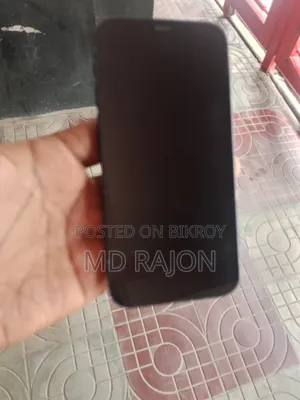 Apple iPhone 12 64 GB Black