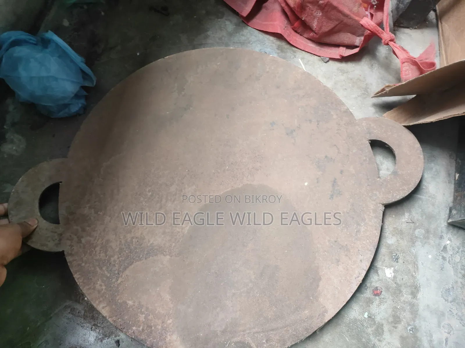 হোটেলের বড় তাওয়া