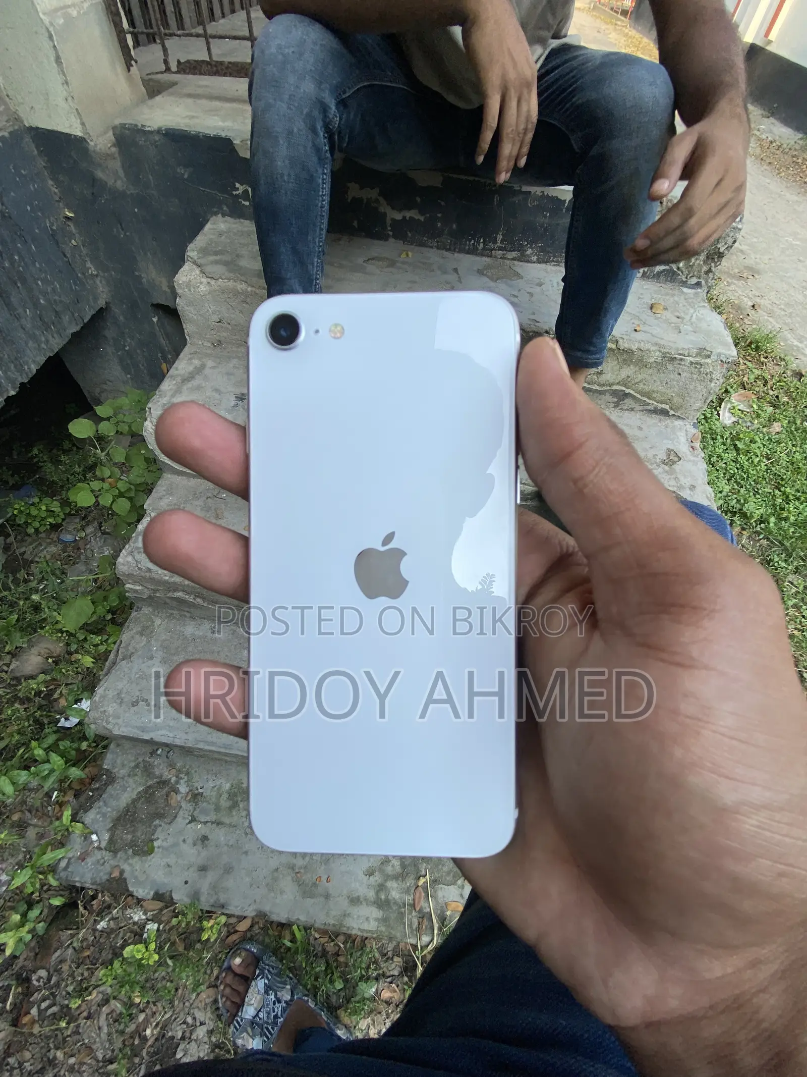 Apple iPhone SE (2020) 64 GB White