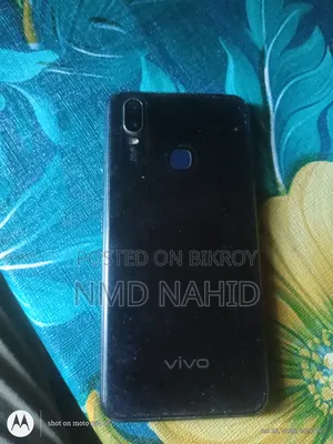 Vivo Y11 32 GB Blue