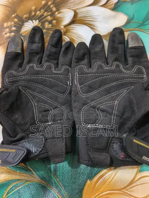 Hand Gloves