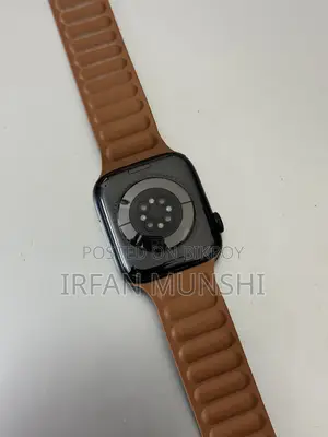 Apple Watch 9 (45mm)