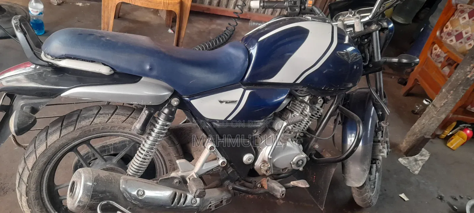 Bajaj V15 2018 Blue