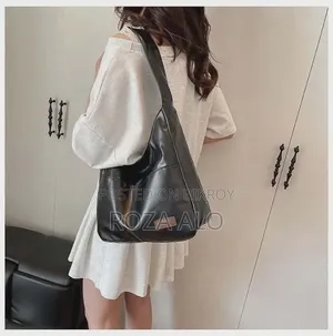 Large-capacity Retro Shoulder Bag All 3 Colours