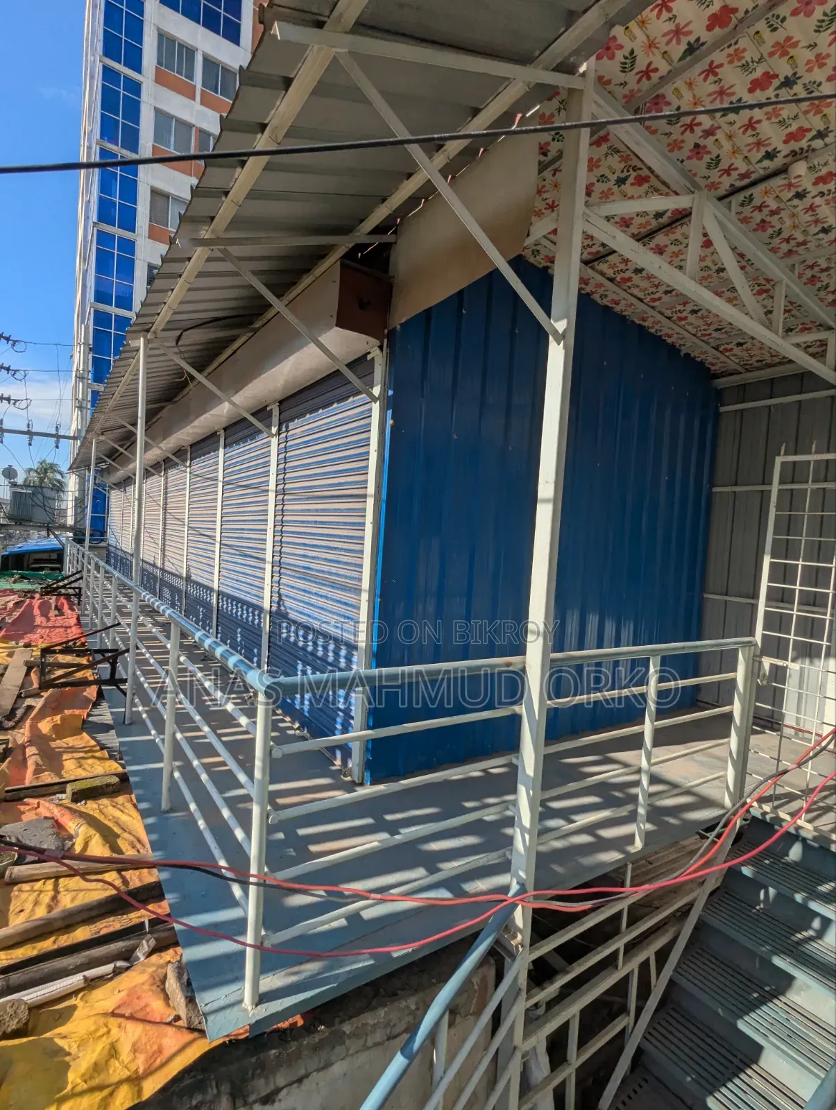 Shop/Showroom/Warehouse space for rent