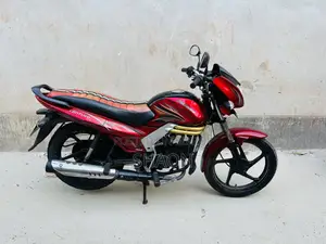 Mahindra Centuro 2016 Red