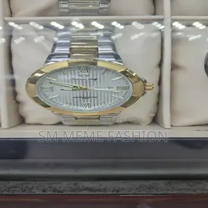 Success Way Luxury Quartz Wristwatch, Model (L223)