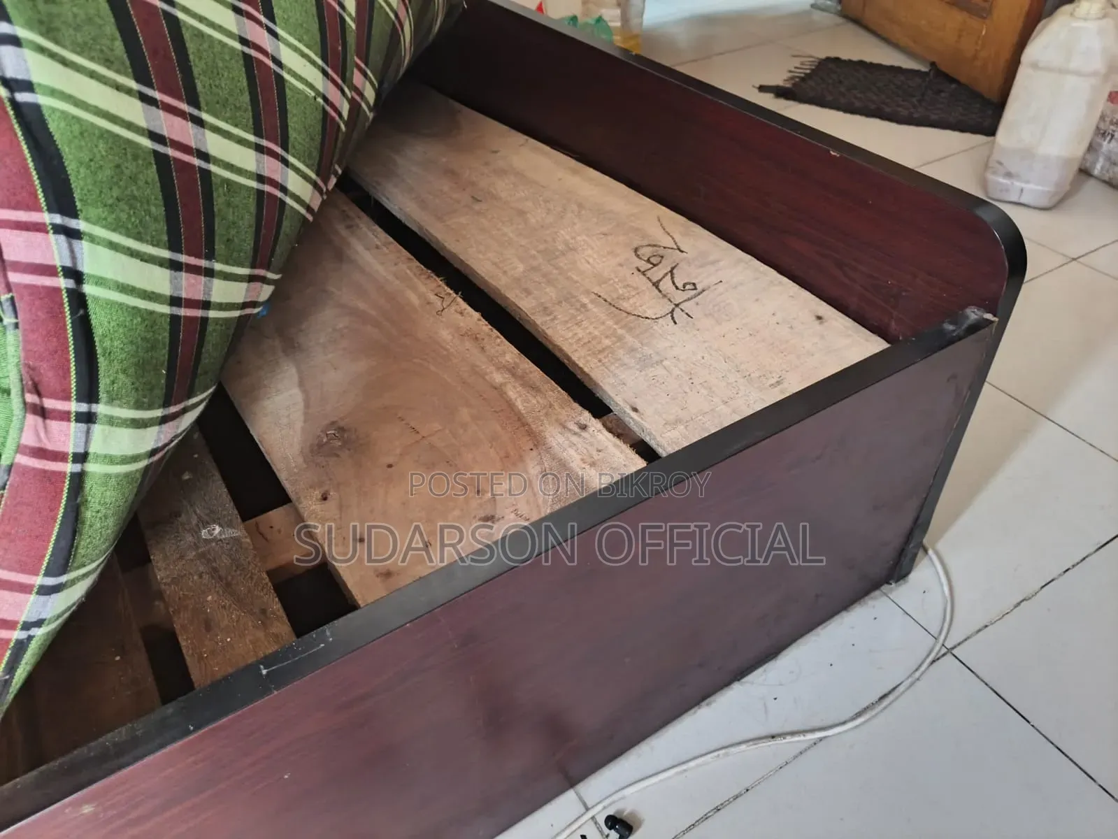 High Quality Partex Master Bed